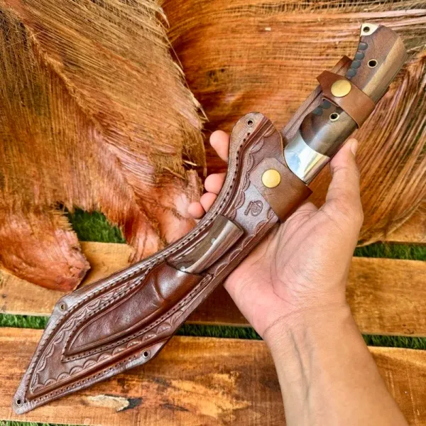 pisau berburu profesional blade baja carbon untuk hunting Indonesia — PisauNusantara