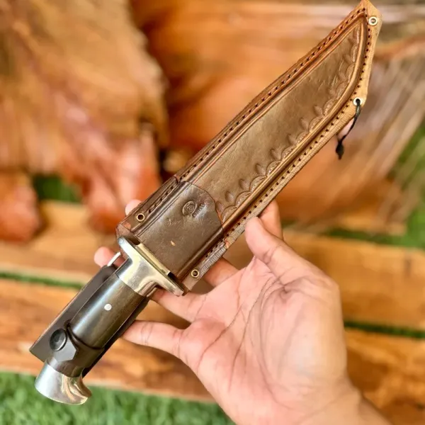 pisau tactical militer grade untuk pertahanan diri dan outdoor Indonesia — PisauNusantara